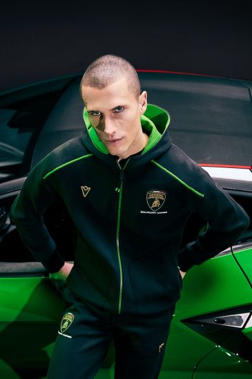 lamborghini-squadra-corse-2026-macron-automobili-motorsport-collection-collezione-line