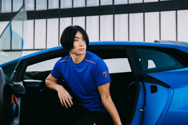 macron-lamborghini-activewear-running-training-collection-collezione