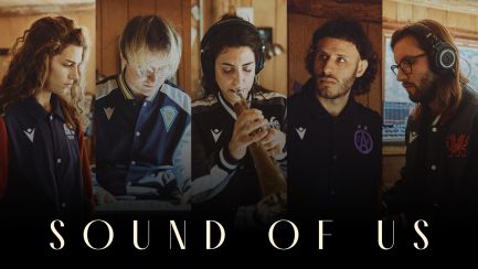 ducati-macron-capsule-collection-activewear-padel-bologna