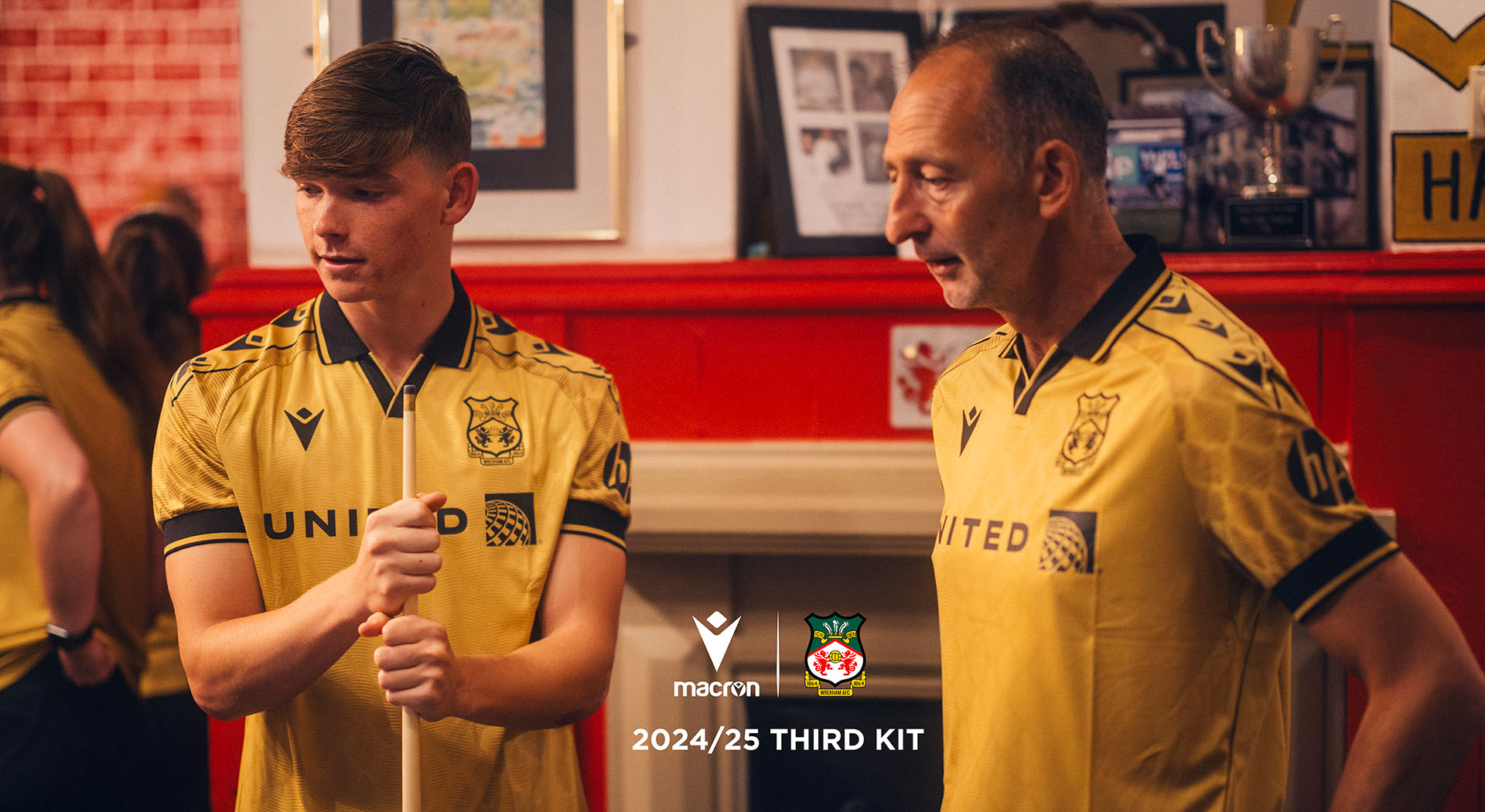 Gold for Wrexham AFC's new Third Kit made by Macron | About Macron