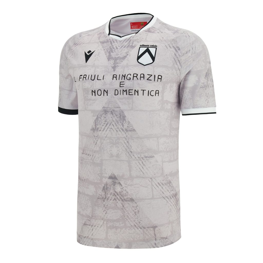 udinese-calcio-macron-terremoto-special-speciale-shirt-maglia-kit-jersey-earthquake-friuli-udine-serie-a